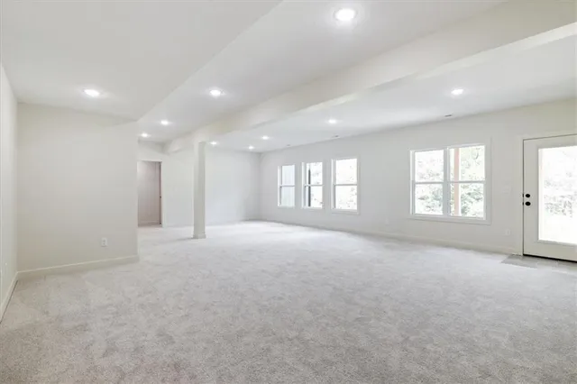 $629,900 | 604 Blackhawke Drive, Smithville, MO 64089