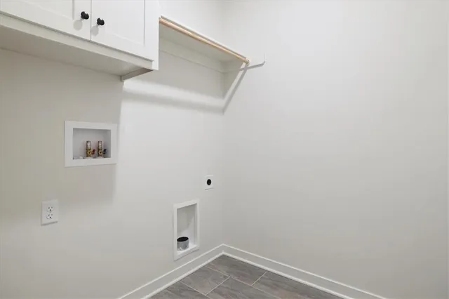 $629,900 | 604 Blackhawke Drive, Smithville, MO 64089