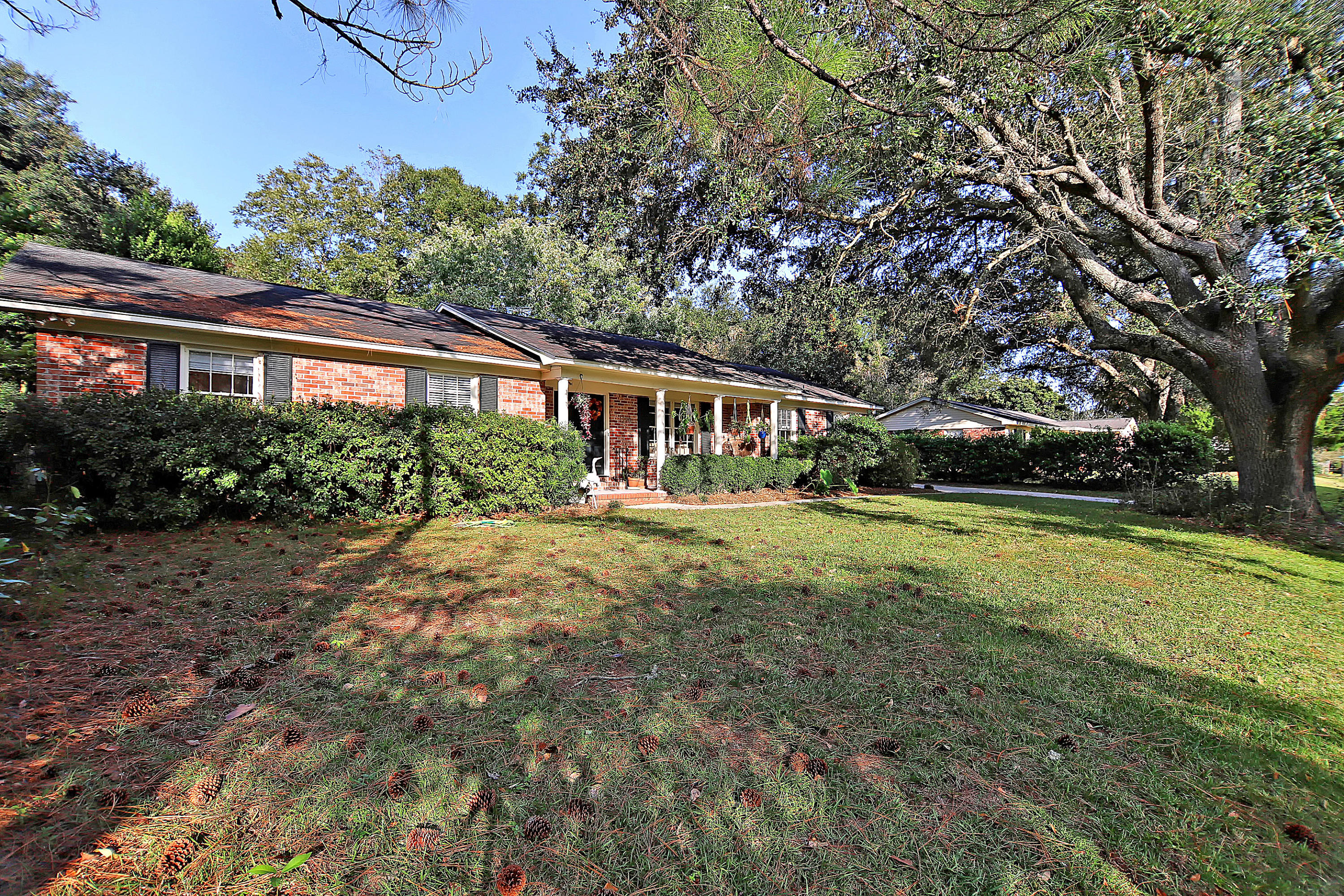 1298 Julian Clark Road Charleston, SC 29412 - Photo 3 of 22 Welcome Home
