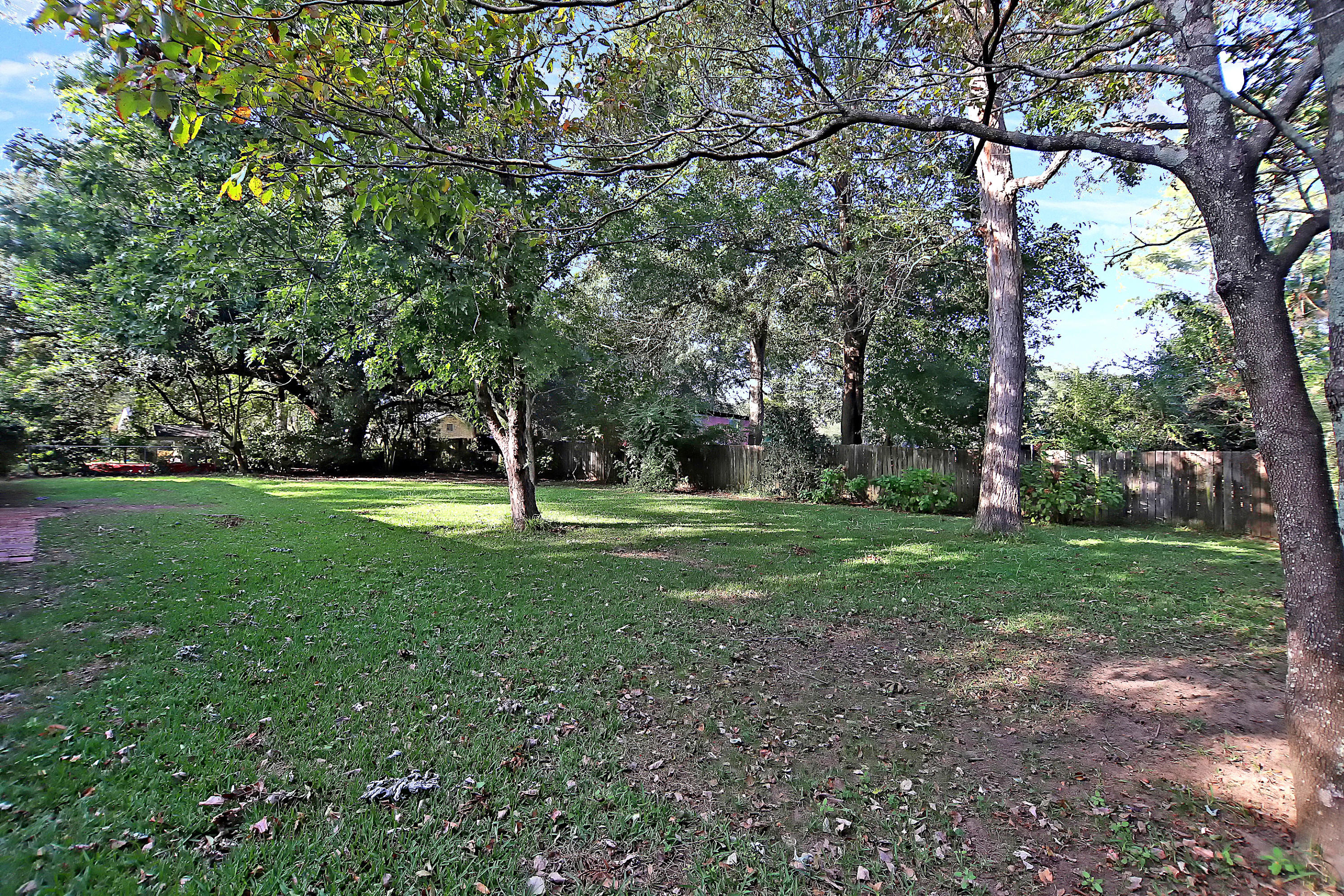 1298 Julian Clark Road Charleston, SC 29412 - Photo 20 of 22 Backyard