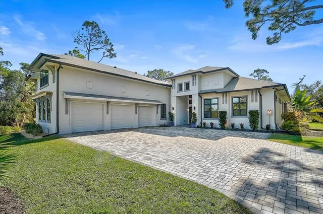 $1,899,000 | 960 Highland Circle, Nokomis, FL 34275