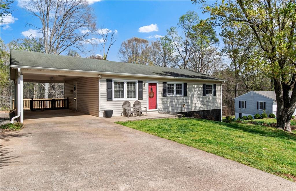 239 Harris Avenue Elkin, NC 28621 - Photo 1 of 26 Gallery Image 1