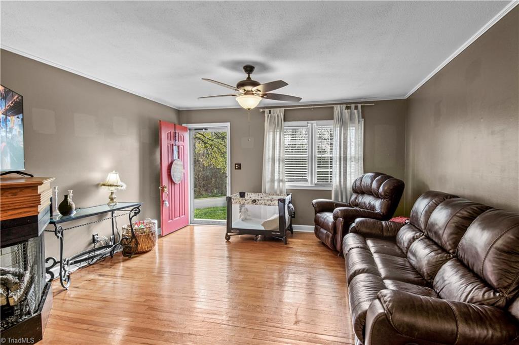 239 Harris Avenue Elkin, NC 28621 - Photo 7 of 26 Gallery Image 7