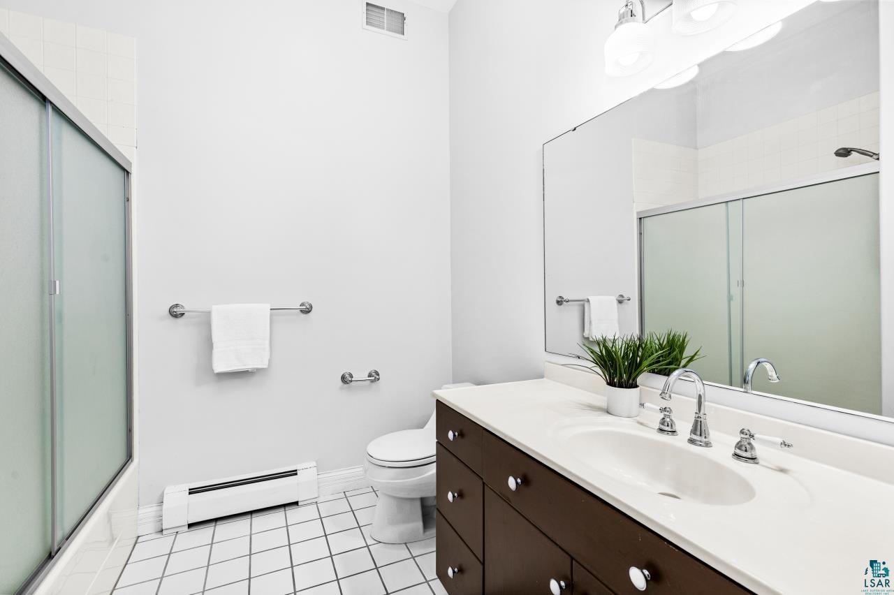 2906 West 15th Street Duluth, MN 55811 - Photo 46 of 98