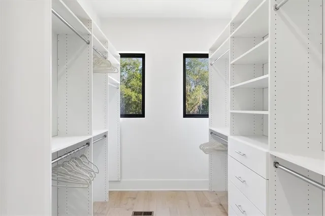 $1,995,000 | 235 Winterberry Way, Roswell, GA 30075