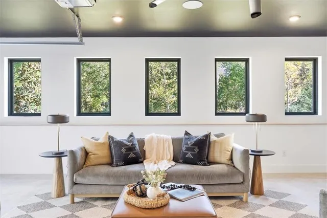 $1,995,000 | 235 Winterberry Way, Roswell, GA 30075