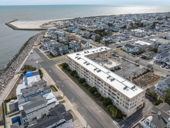 $1,250,000 | 700 1st, Unit 215, Avalon, NJ 08202