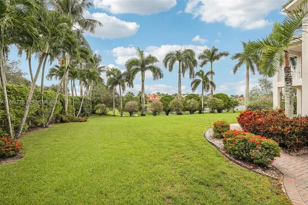 $1,289,000 | 11759 Paradise Cove Lane, Wellington, FL 33449