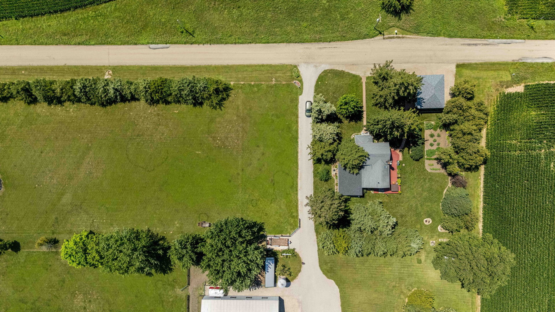 1392 Red Brick Road Dixon, IL 61021 - Photo 62 of 77