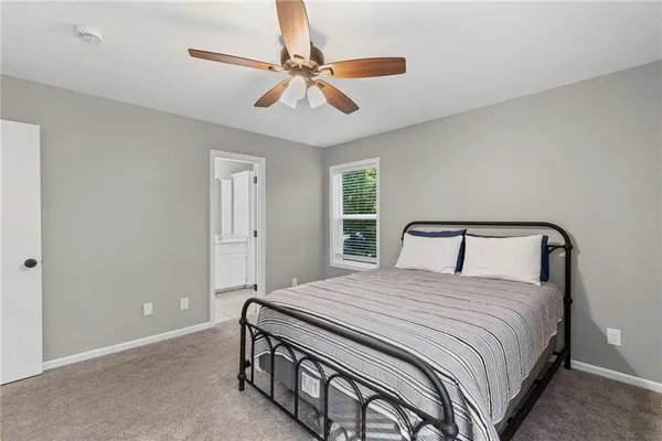 $440,000 | 6009 Walnut Cove, Trimble, MO 64492