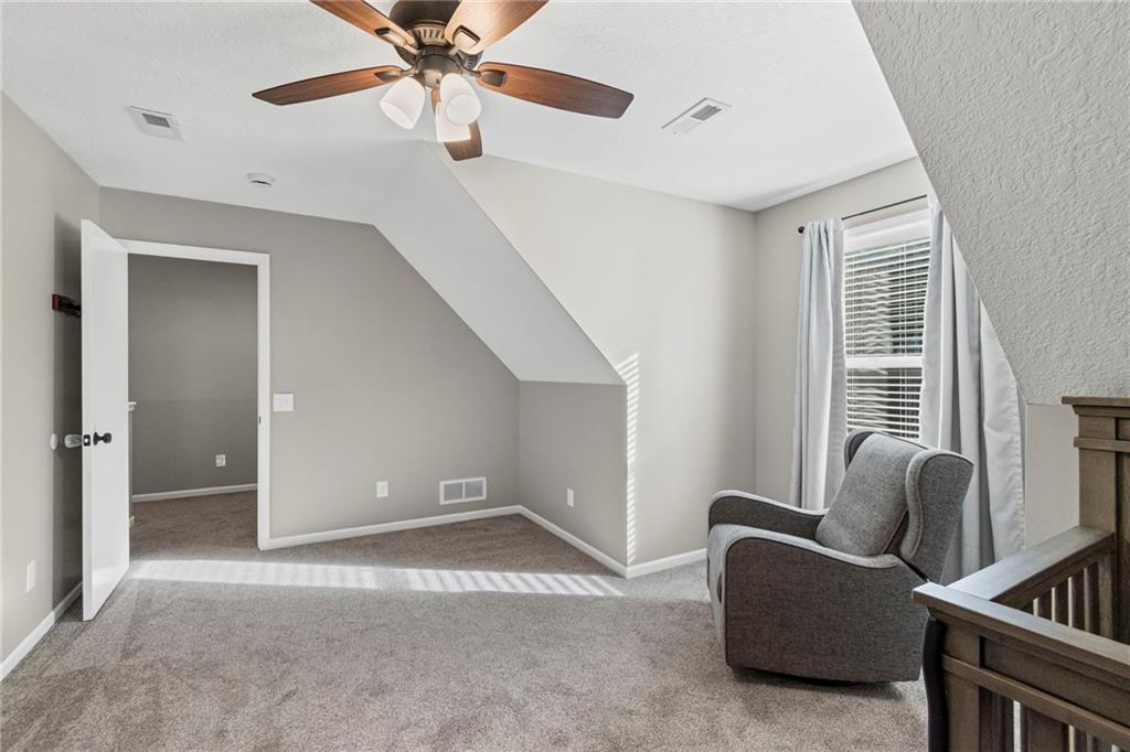 6009 Walnut Cove Trimble, MO 64492 - Photo 16 of 38