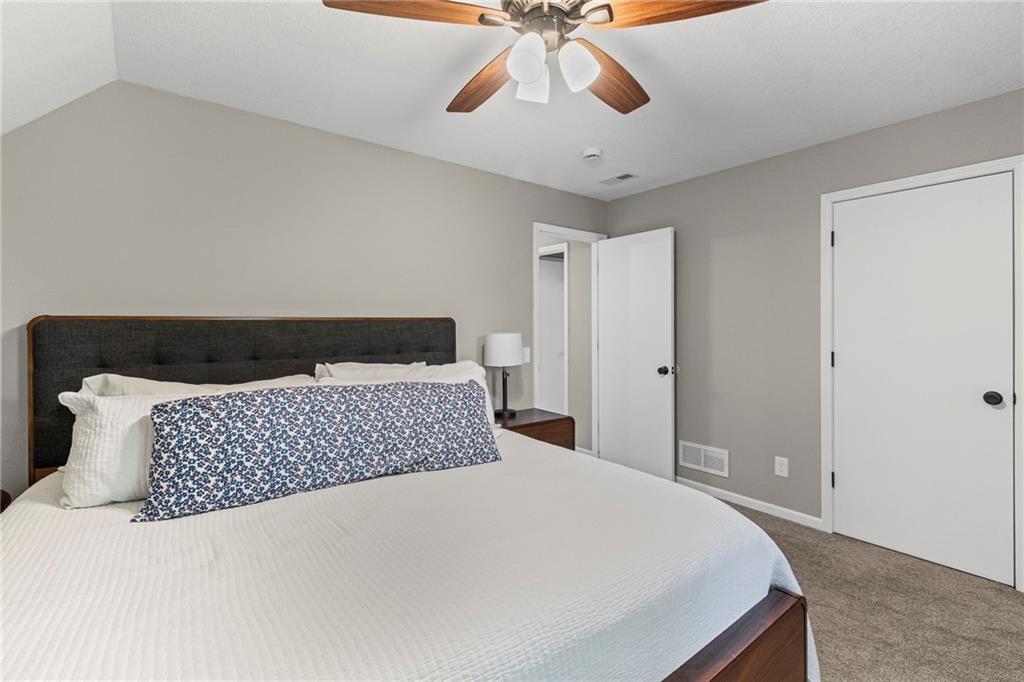 6009 Walnut Cove Trimble, MO 64492 - Photo 18 of 38