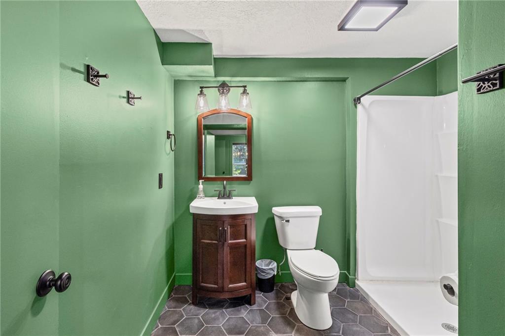 6009 Walnut Cove Trimble, MO 64492 - Photo 27 of 38