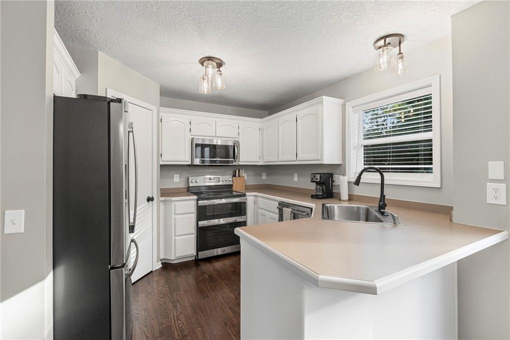 6009 Walnut Cove Trimble, MO 64492 - Photo 10 of 38