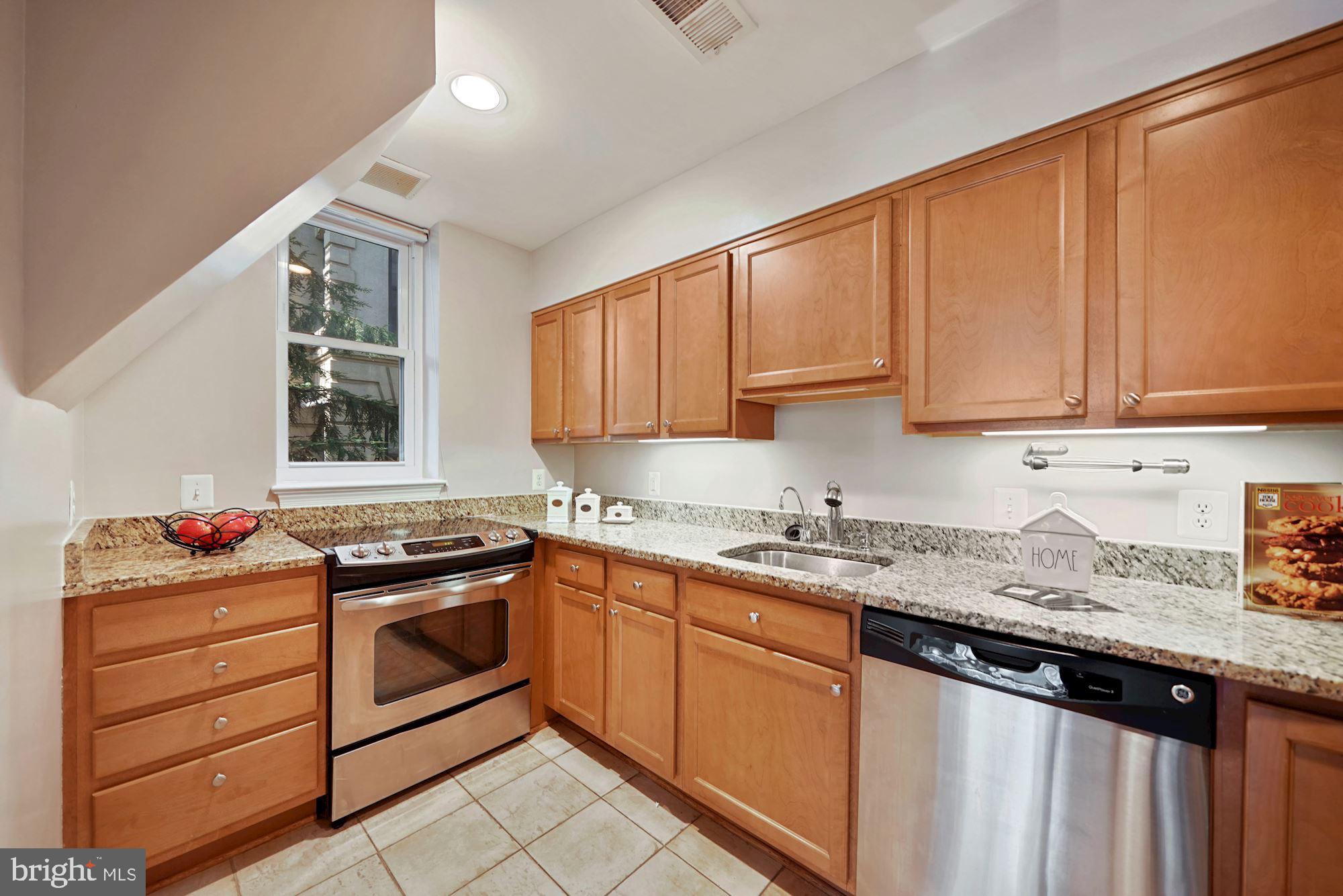 2627 Adams Mill Road Northwest, Unit 109 Washington, DC 20009 - Photo 16 of 37 Gallery Image 16