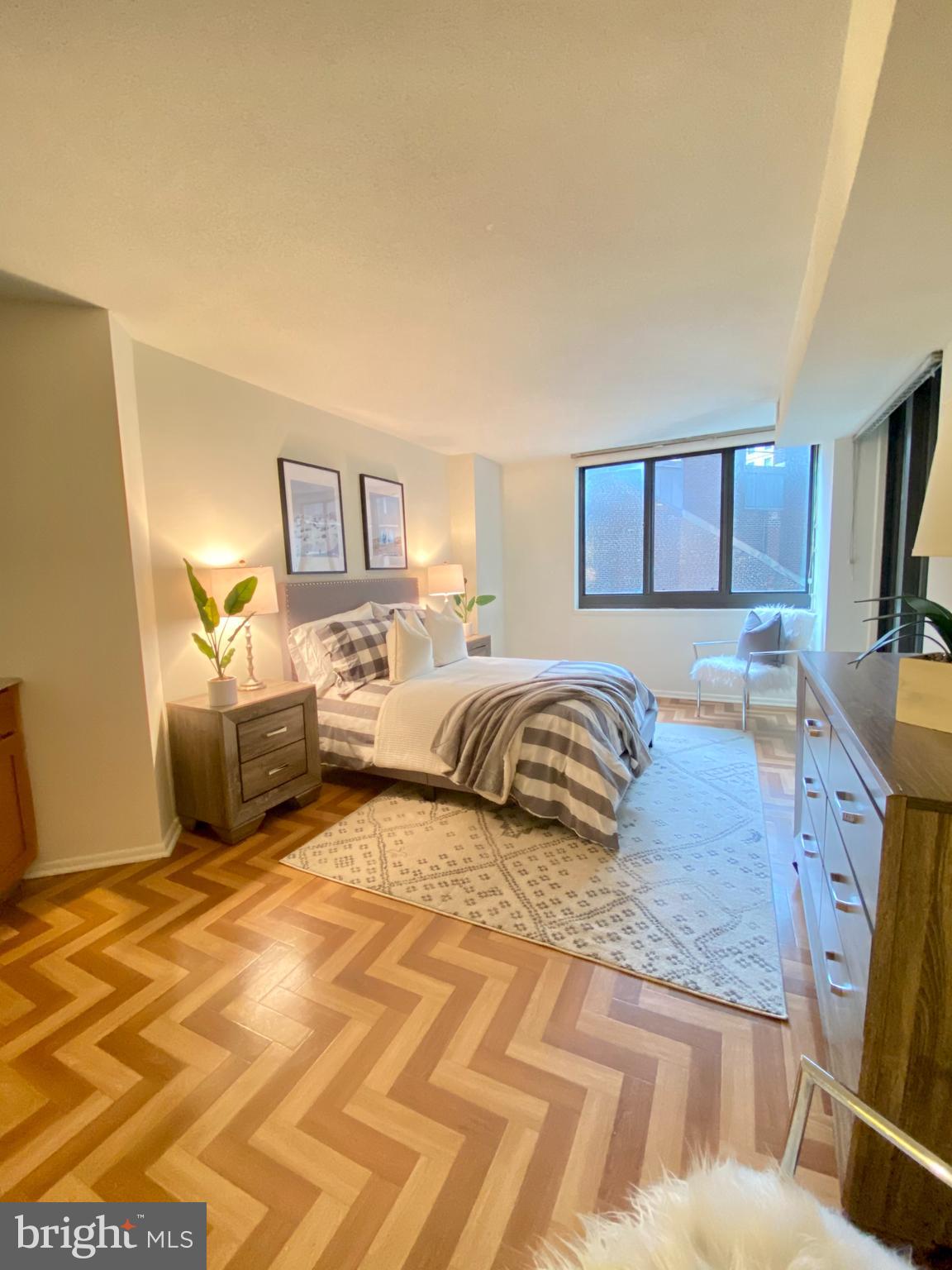 1420 Locust Street, Unit 7D Philadelphia, PA 19102 - Photo 11 of 28