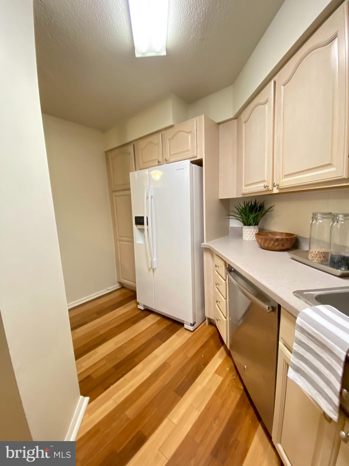 1420 Locust Street, Unit 7D Philadelphia, PA 19102 - Photo 9 of 28