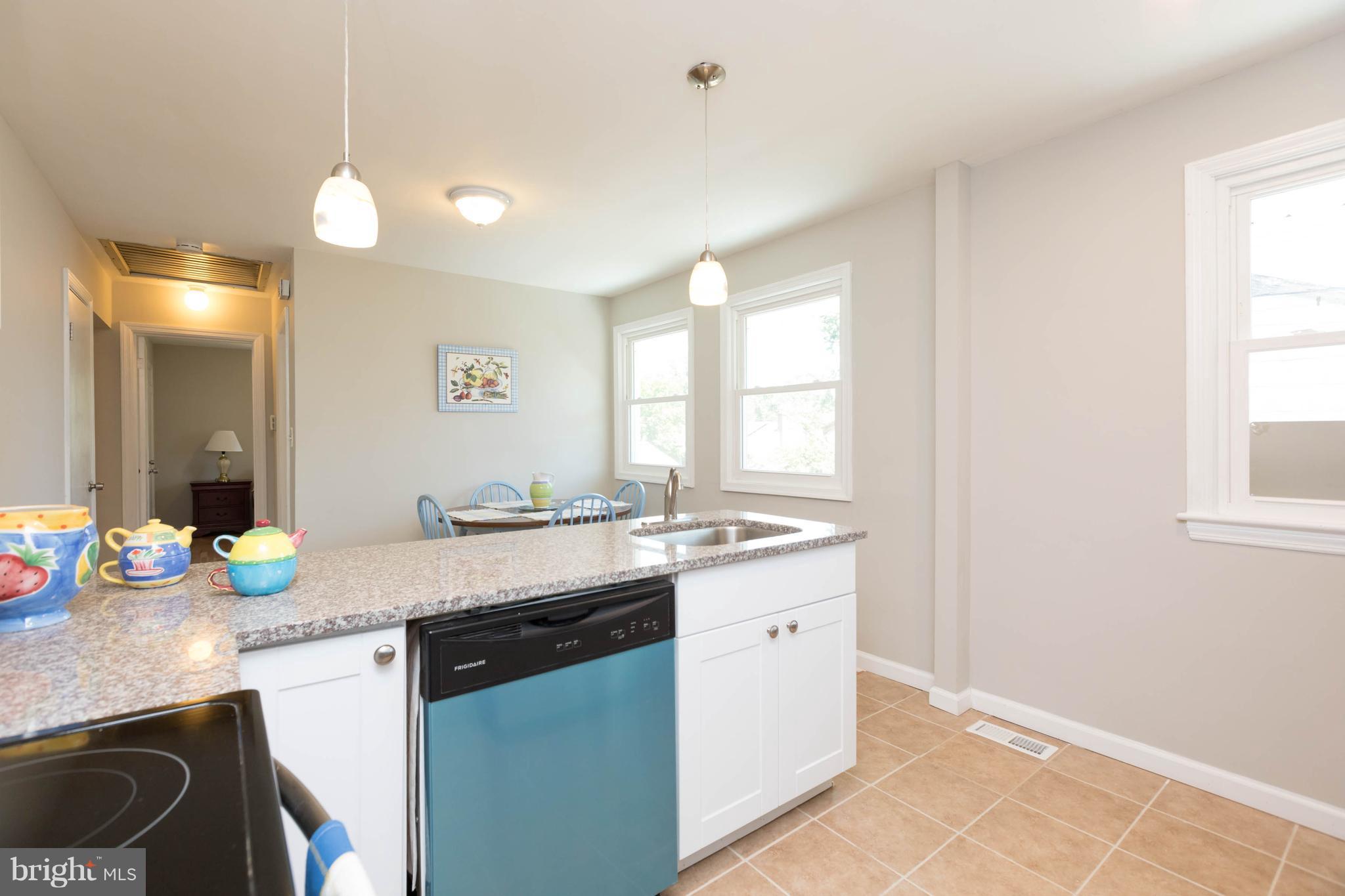 4718 Nantucket Road College Park, MD 20740 - Photo 13 of 30 Love the Granite countertops and undermount sink