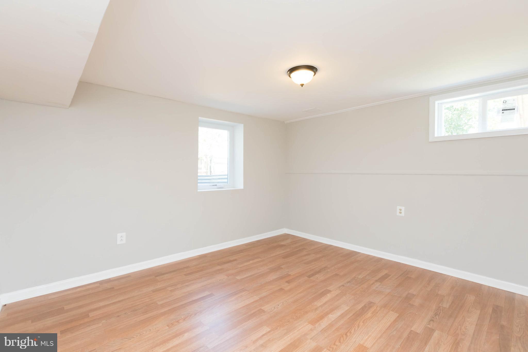 4718 Nantucket Road College Park, MD 20740 - Photo 22 of 30 Laminate Hardwood flooring