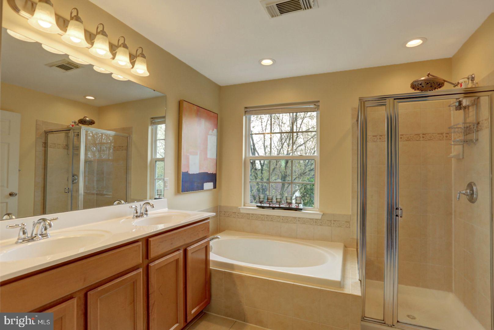 2601 Orchard View Road Reading, PA 19606 - Photo 19 of 32