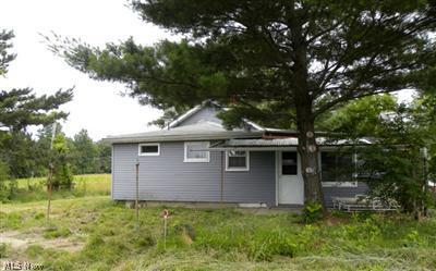 29159 Chardon Road Wickliffe, OH 44092 - Photo 3 of 19 Gallery Image 3