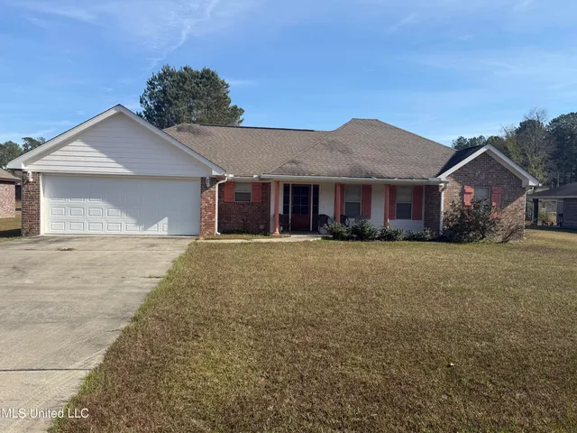 $219,900 | 11 Silverleaf Drive, Hattiesburg, MS 39401