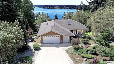 $1,350,000 | 2166 East Angel Lane, Camano Island, WA 98282