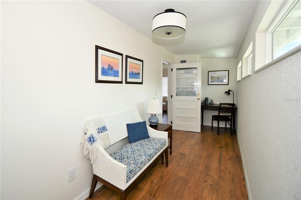 1245 Alexander Street Mount Dora, FL 32757 - Photo 37 of 55 a living room with furniture