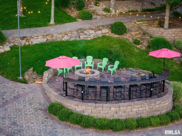 $995,000 | 3525 Parrish Ridge Lane, Goreville, IL 62939