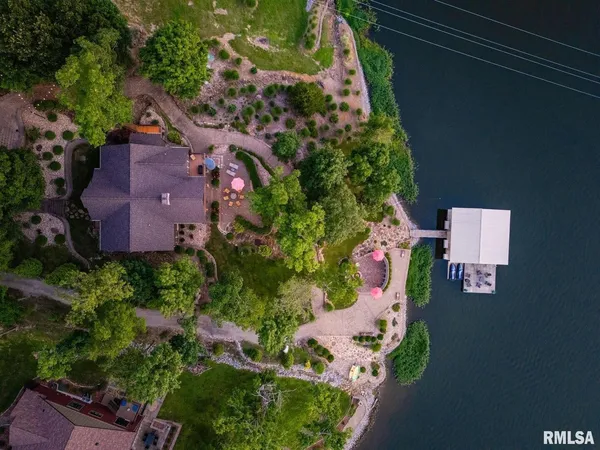 $995,000 | 3525 Parrish Ridge Lane, Goreville, IL 62939