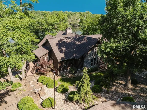 $995,000 | 3525 Parrish Ridge Lane, Goreville, IL 62939