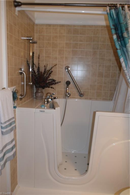 4000 Payne Road High Point, NC 27265 - Photo 23 of 42 Gallery Image 23
