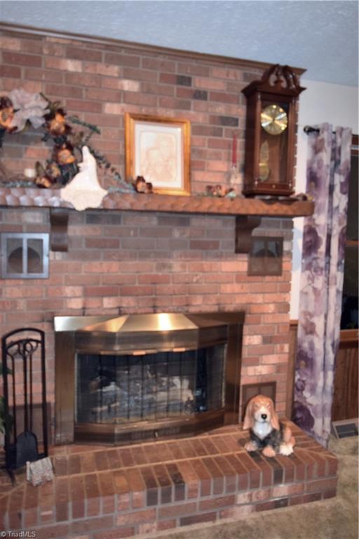 4000 Payne Road High Point, NC 27265 - Photo 4 of 42 Gallery Image 4