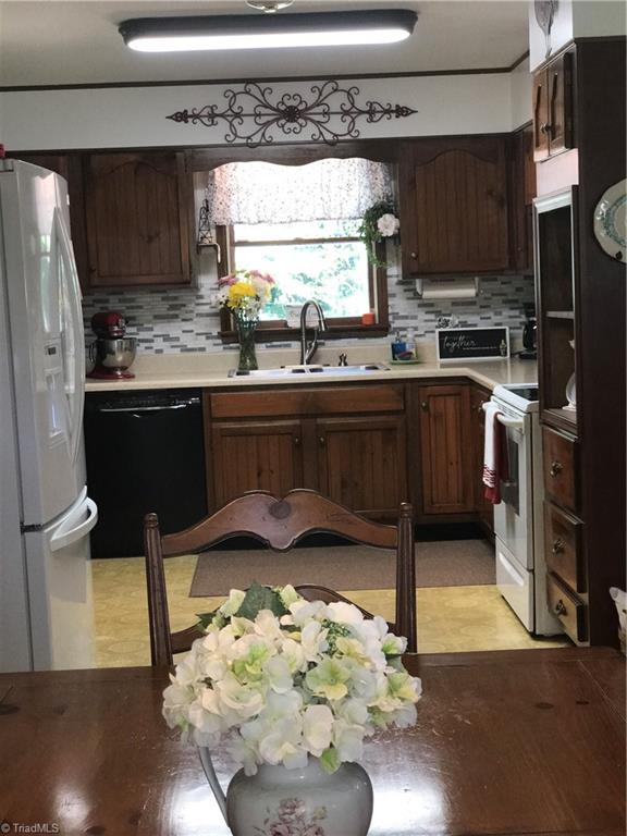 4000 Payne Road High Point, NC 27265 - Photo 41 of 42 Gallery Image 41