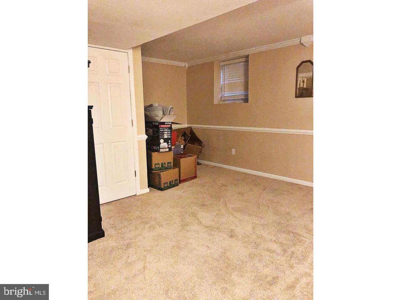 4 Dovetree Drive Newark, DE 19713 - Photo 12 of 14 a view of livingroom with furniture