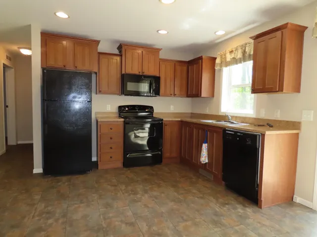 $289,900 | 47375 Gone Golfin, Garrison, MN 56450