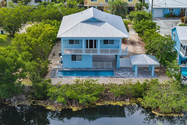 $1,599,000 | 124 Venetian Way, Islamorada, FL 33036