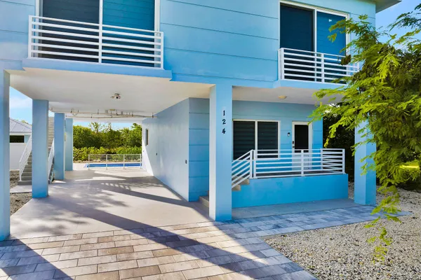 $1,599,000 | 124 Venetian Way, Islamorada, FL 33036