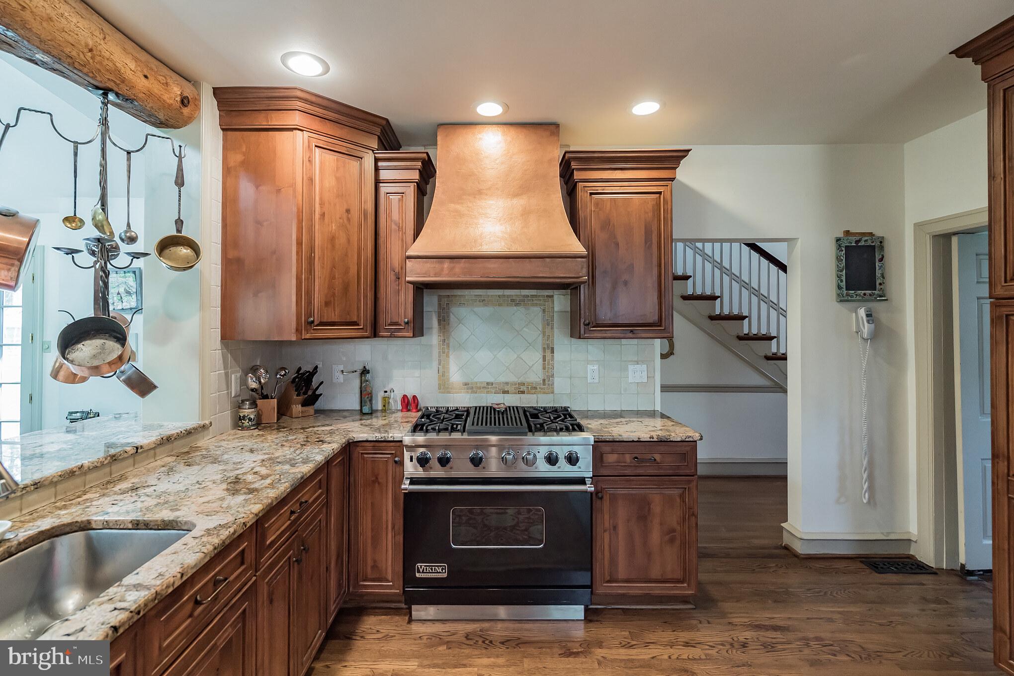 9 Forest Road Wayne, PA 19087 - Photo 22 of 38