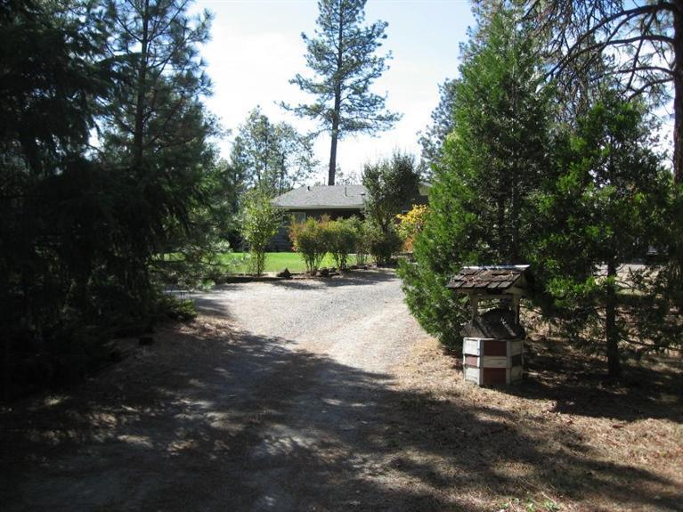 5390 New Hope Road Grants Pass, OR 97527 - Photo 2 of 24 Additional Photo