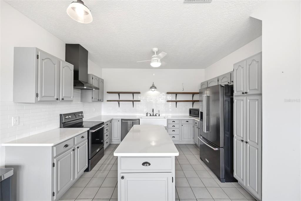 35600 Blanton Road Dade City, FL 33523 - Photo 15 of 95