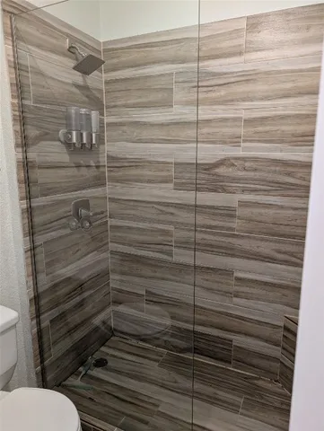 $2,500 | 2529 Rio Grande Street, Unit 6, Austin, TX 78705