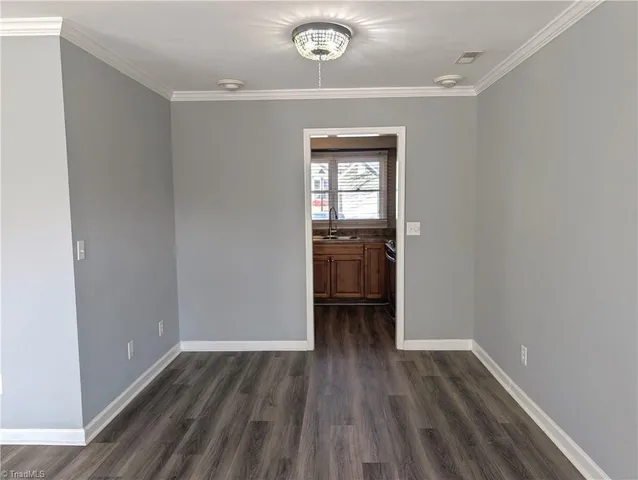 $1,450 | 2808 Shadowbrook Lane, Winston-Salem, NC 27103