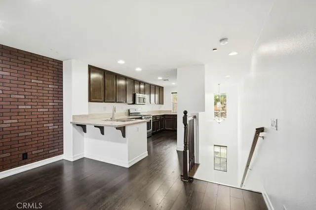 $475,000 | 14975 South Highland Avenue, Unit 71, Fontana, CA 92336