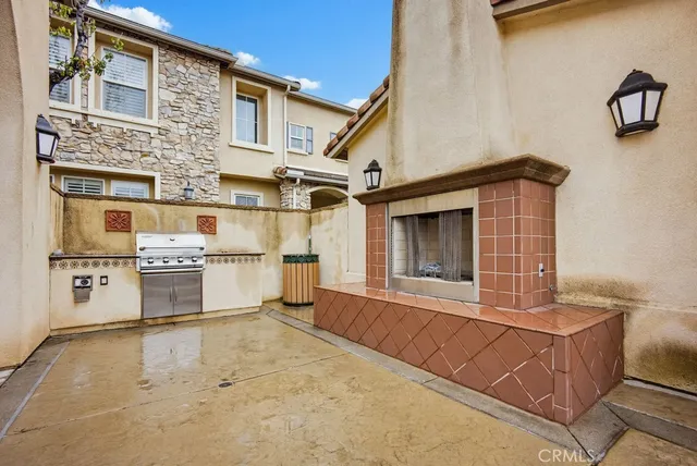 $475,000 | 14975 South Highland Avenue, Unit 71, Fontana, CA 92336