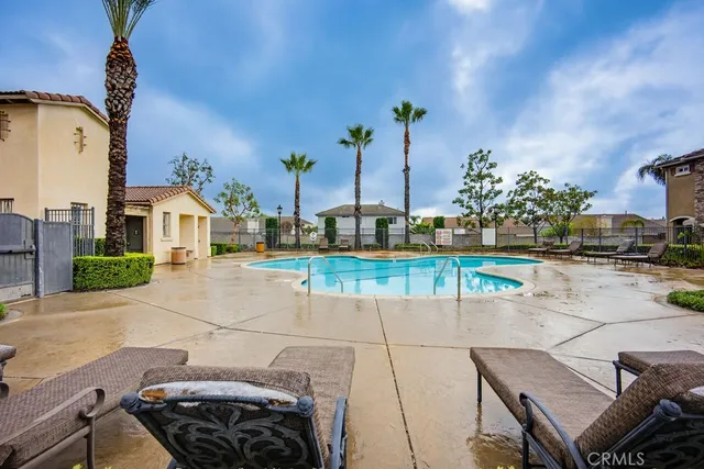 $475,000 | 14975 South Highland Avenue, Unit 71, Fontana, CA 92336
