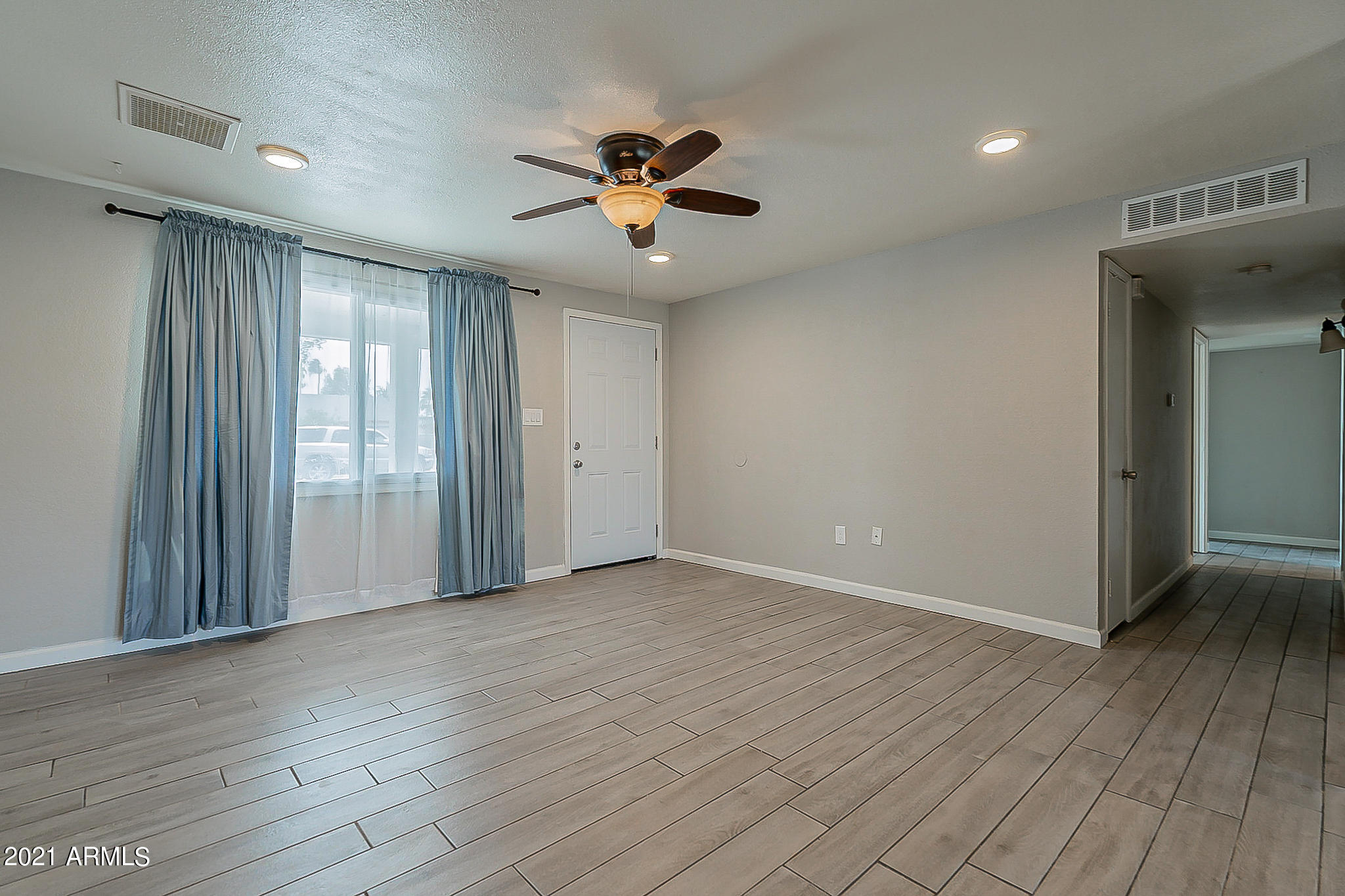 6202 West Berkeley Road Phoenix, AZ 85035 - Photo 8 of 40 Berkeley-8