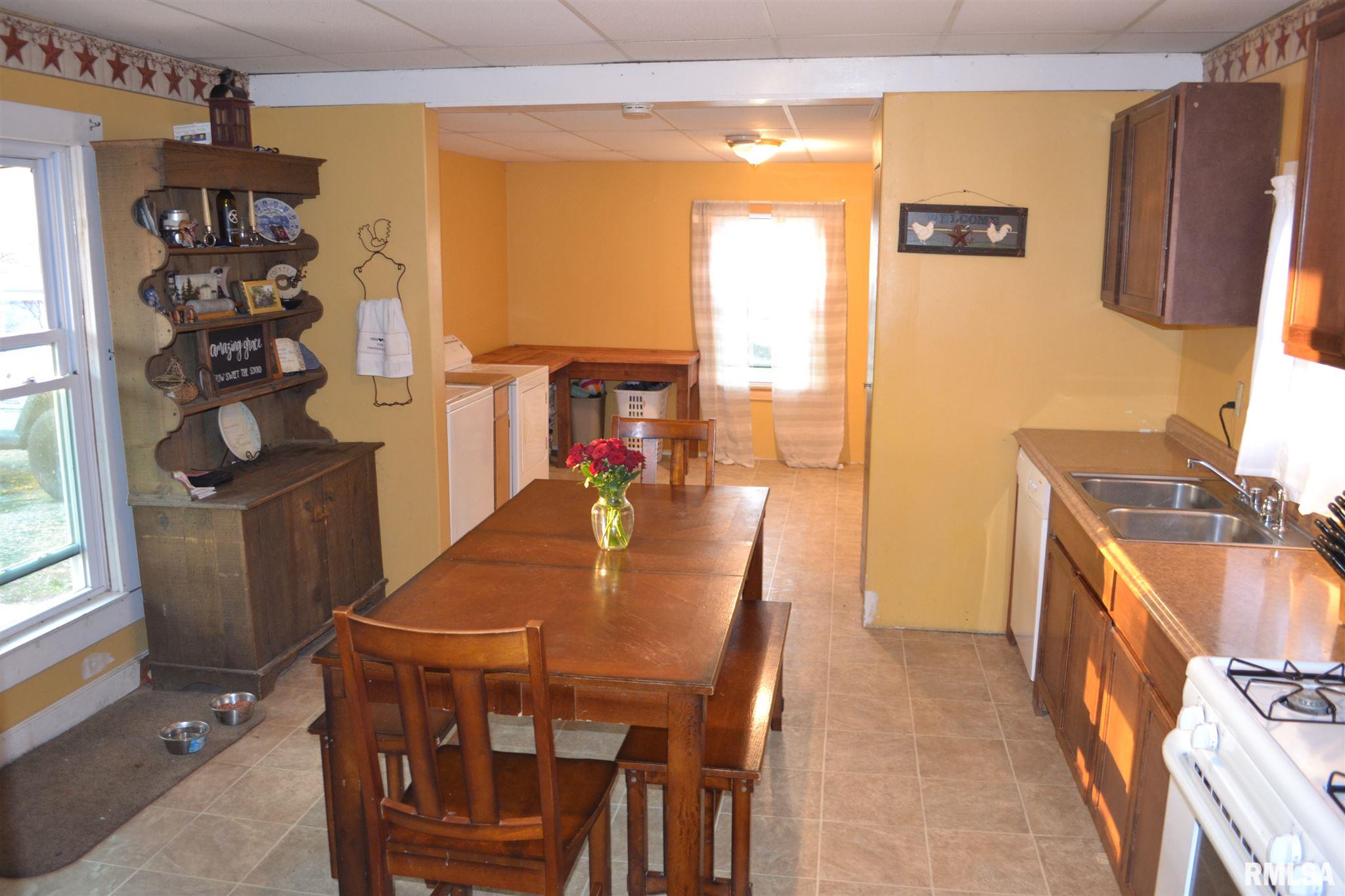 1234 Clay Hollow Road Winchester, IL 62694 - Photo 5 of 12