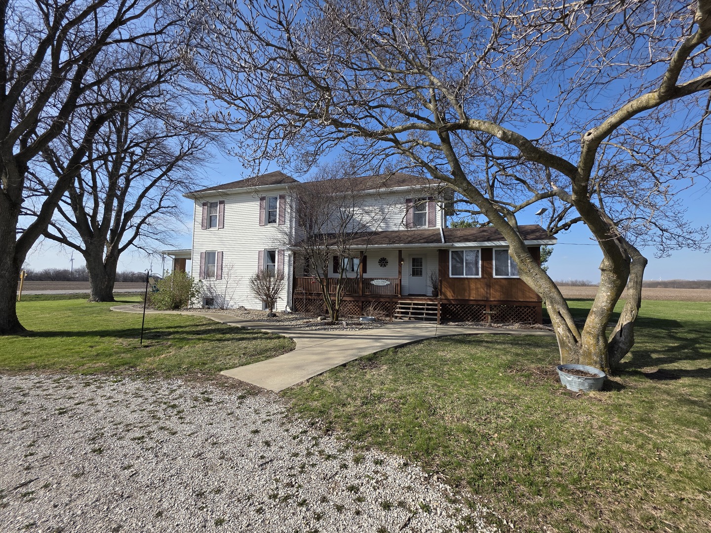 1468 East 22nd Road Streator, IL 61364 - Photo 2 of 8