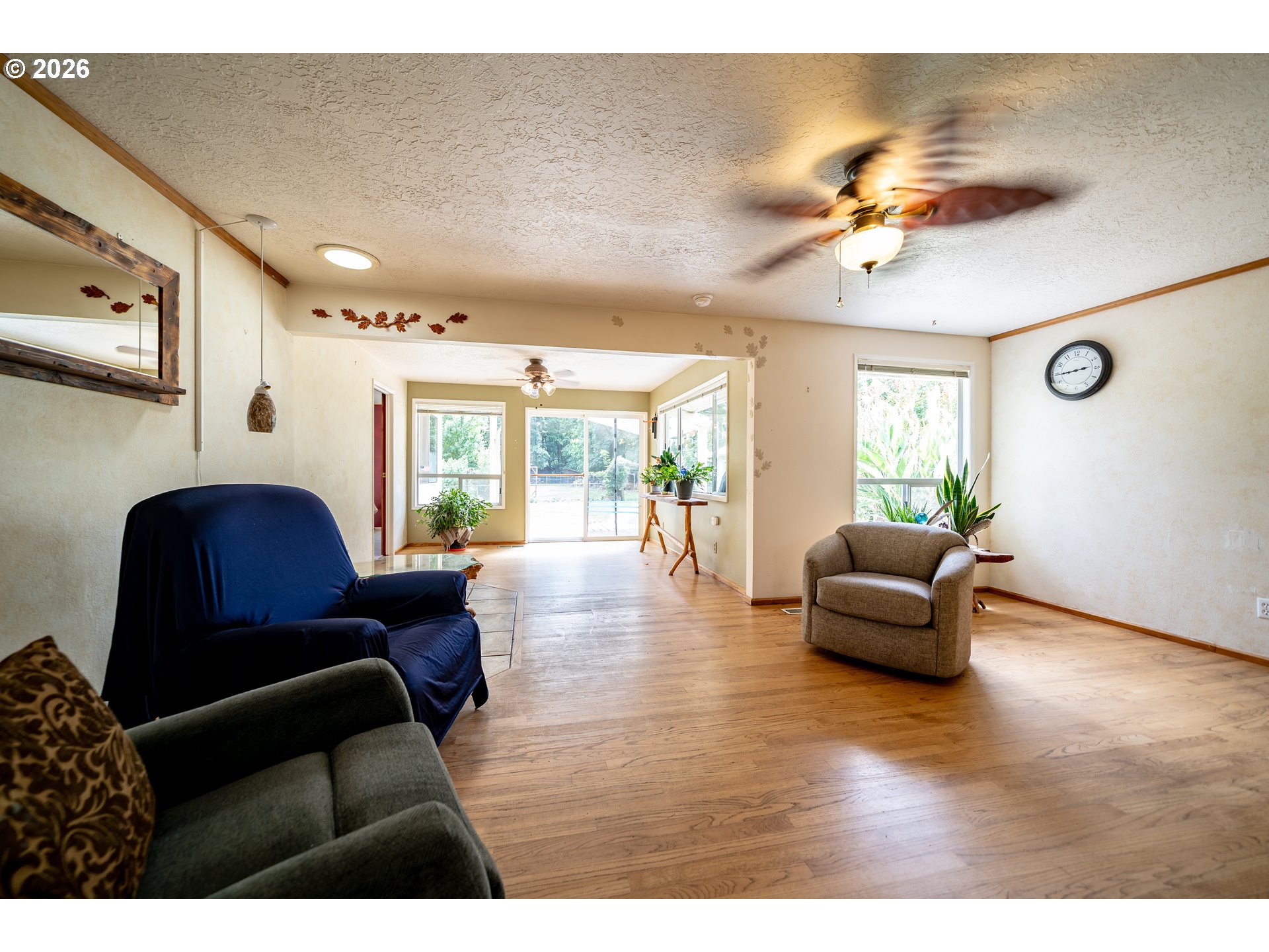 6776 Rochester Street Northeast Salem, OR 97305 - Photo 4 of 45 Gallery Image 4